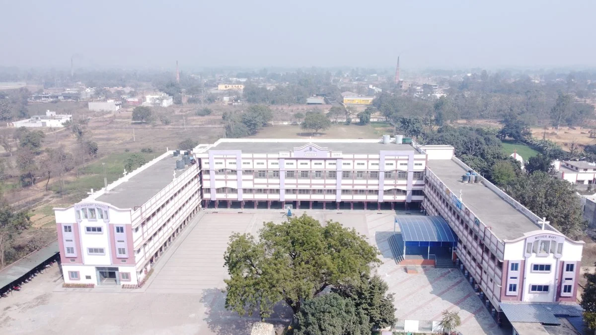 Campus & Aerial Views - Photo 3